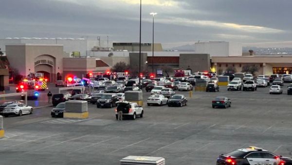 1 dead, 3 injured at El Paso Mall shooting; 2 suspects in custody