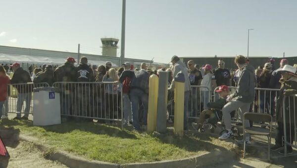 Several thousand supporters turn out for Trump’s rally at Central Wisconsin Airport