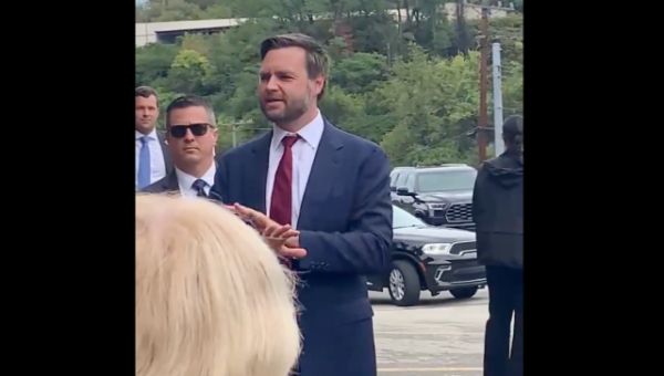 Pittsburgh Eatery Denies Vance Entrance, But Hosted Harris in August