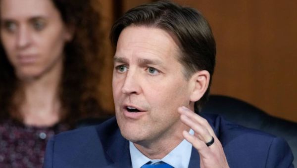 Sen. Ben Sasse of Nebraska lone finalist for University of Florida presidency