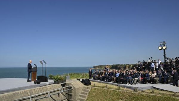 Biden straddles the patriotic and the political in speech at Normandy – The Boston Globe