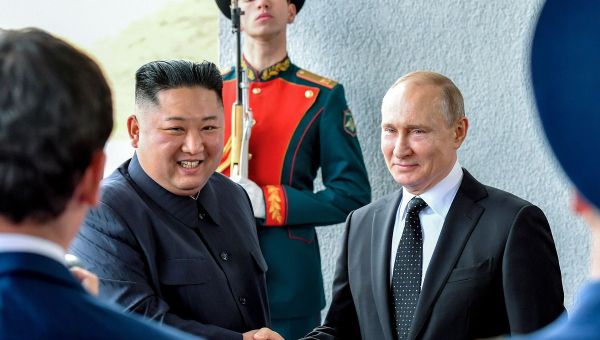 Kim Jong Un arrives in Russia before expected meeting with Vladimir Putin