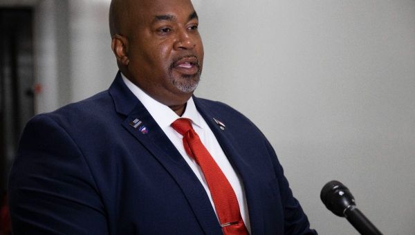 Former North Carolina lieutenant governor Mark Robinson drops defamation lawsuit against CNN