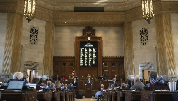 Louisiana Senate advances bill similar to Texas’ migrant arrest law