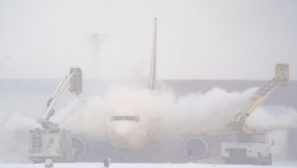 Winter weather cancels thousands of flights: What does it mean for Alabama Christmas travel?