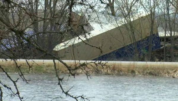 Freight Train With Hazardous Materials Derails Into Mississippi River in Wisconsin