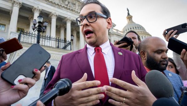 George Santos fundraiser indicted for allegedly impersonating…