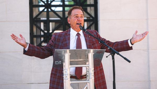 Nick Saban to join President Trump as speaker at University of Alabama commencement – Yellowhammer News