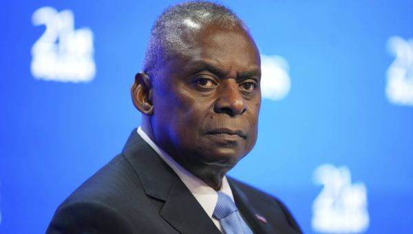 Top Pentagon aide to leave months after Lloyd Austin medical controversy