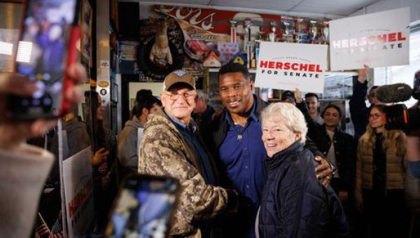 In Georgia, Herschel Walker campaign's closing pitch to voters: 'Bear with us' - The Boston Globe