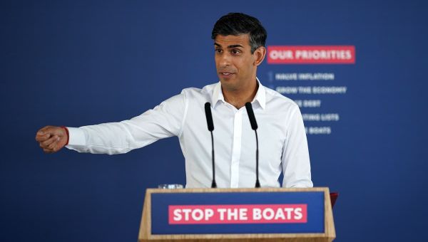 Rishi Sunak confirms two new ships will house 1,000 migrants