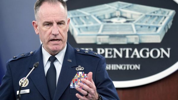 Internal review clears Pentagon staffers in botched reaction to defense secretary's hospital stay