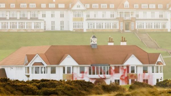 Pro-Palestine group vandalized Trump’s Turnberry golf course in Scotland – UPI.com