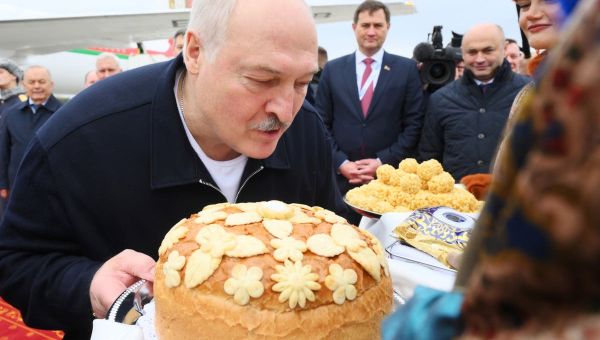 Belarus sets a Jan. 26 election that’s almost certain to extend its authoritarian leader’s rule