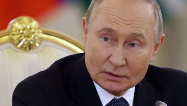 Russia and Iran recruit henchmen to 'do their dirty work' in UK