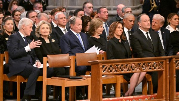 Five living presidents sit together and we'd love to know the conversation