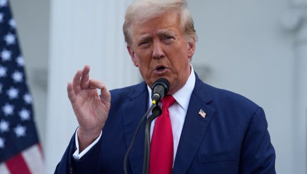 Trump insults veterans by saying civilian award is 'much better' than Medal of Honor