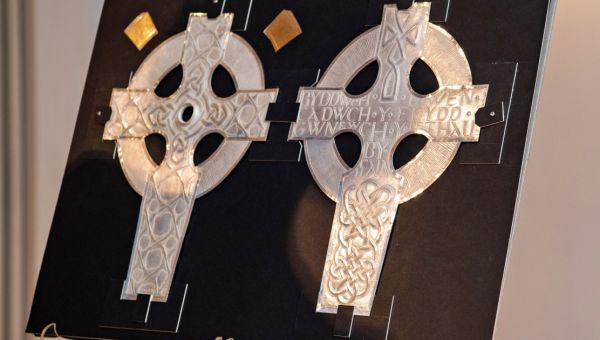 History of the cross and relics leading the King’s coronation procession