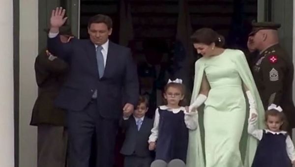 Ron DeSantis impresses on Inauguration Day, but stunning wife Casey steals the show