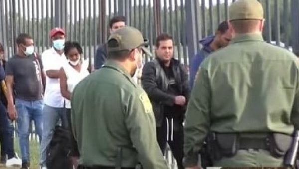 Federal appeals court says Texas law allowing police to arrest illegal migrants can take effect