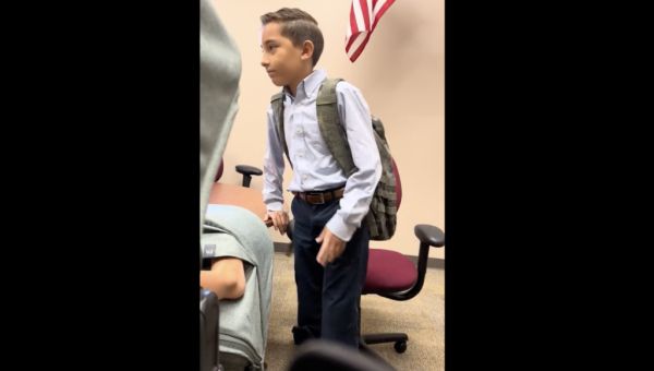 12-year-old boy removed from school over 'Don't Tread on Me' patch