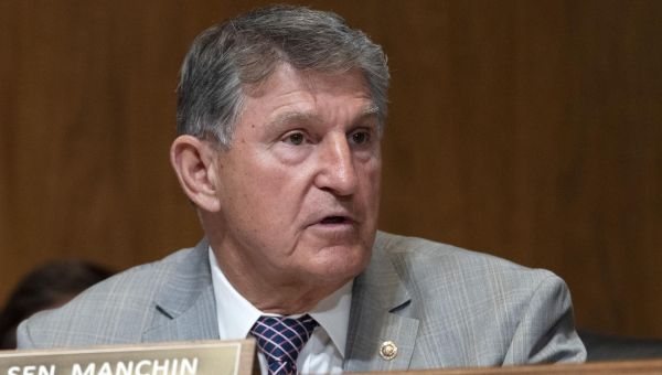 Manchin decides against endorsing Harris over her vow to kill filibuster