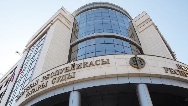 Russia court sentences Russian-American journalist to 6.5 years for spreading false information on military