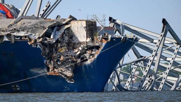 Dali cargo ship, which crashed into Key Bridge, is set to be refloated Monday morning