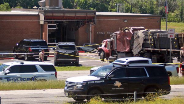 1 Killed, 13 Injured When Man Crashes Truck Into Office After He Was Denied a Driver’s License: Police
