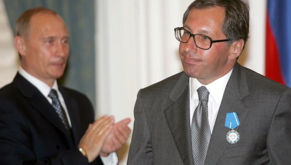 U.S. imposes sanctions on prominent Russian financiers with ties to West