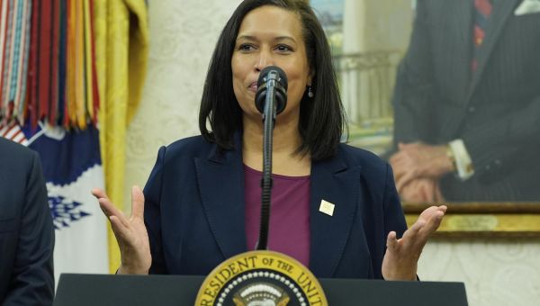 D.C. Mayor Bowser predicts 1 million visitors for 2027 NFL draft at National Mall