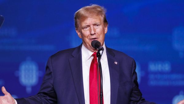 Trump says it’s ‘crazy’ how Christians, people of faith can vote for Democrats