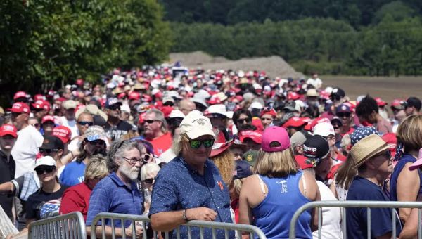 Trump takes post-debate victory lap at Virginia rally – Washington Examiner