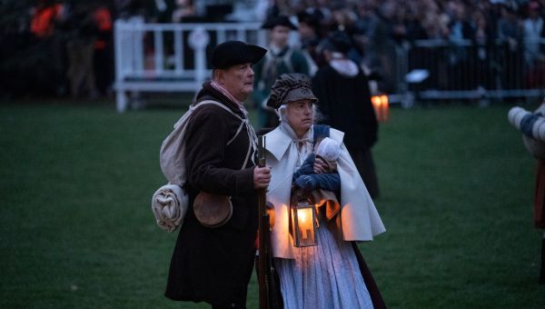 Battle of Lexington reenactment draws early-morning crowds for 250th anniversary