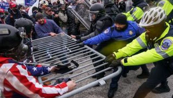 US militia leader found guilty of sedition in Capitol attack | Abroad