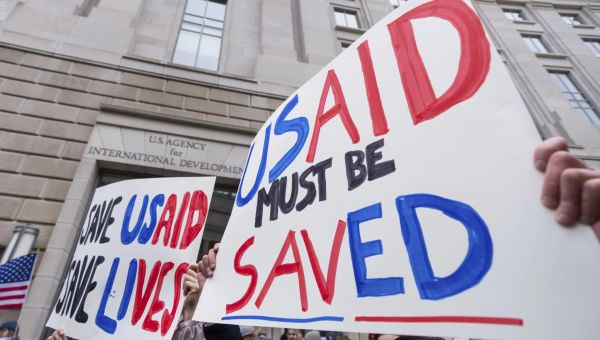 Court steps in as USAID workers ordered to shred or burn documents – Washington Examiner