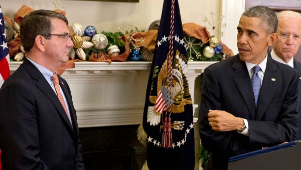 'So Sudden and So Devastating': Obama Administration Secretary of Defense Dies of 'Cardiac Event'