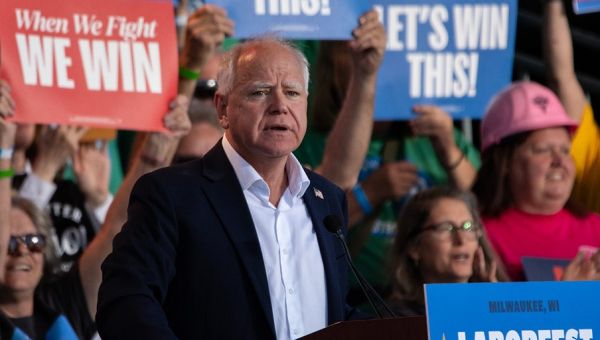 Tim Walz trapped in ‘same hyper-protective Bubble Wrap’ as Kamala Harris: The Atlantic’s Mark Leibovich