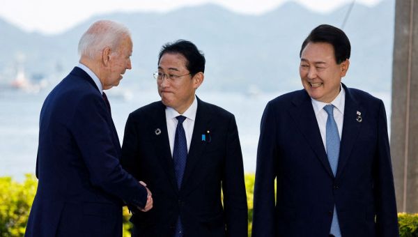 Summit (meeting) Img