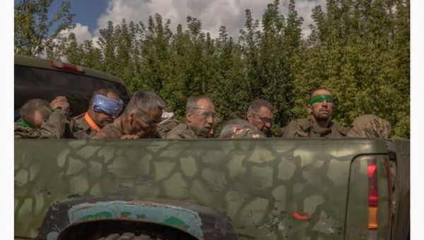 Ukraine claims the war’s largest surrender by Russian troops