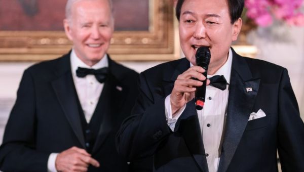 Watch: South Korean President Yoon Suk-Yeol Sings ‘American Pie’ at White House