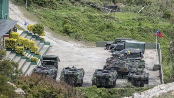 China brandishes military options in exercises around Taiwan – The Boston Globe