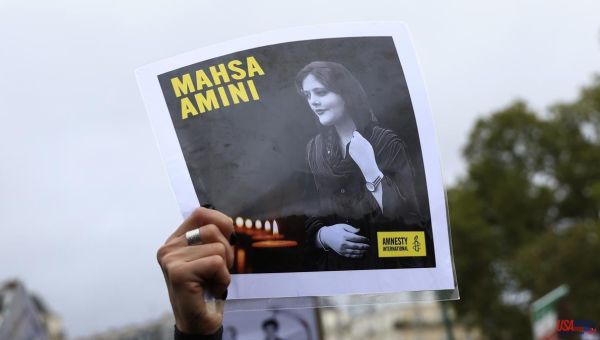 Iran lives one of the hardest days of protests since the death of Masha Amini