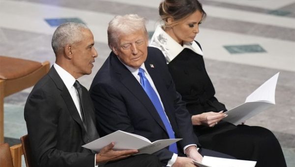 GOP Senator Offers a Telling Point About Obama and Trump Interactions at Carter’s Funeral