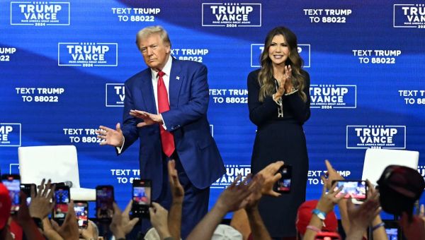 The Washington Post Covered That Bizarro Trump Rally the Right Way