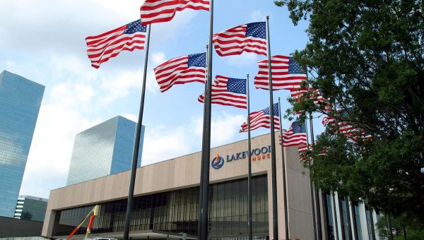 Female suspect dead after child injured at Joel Osteen’s megachurch in Houston