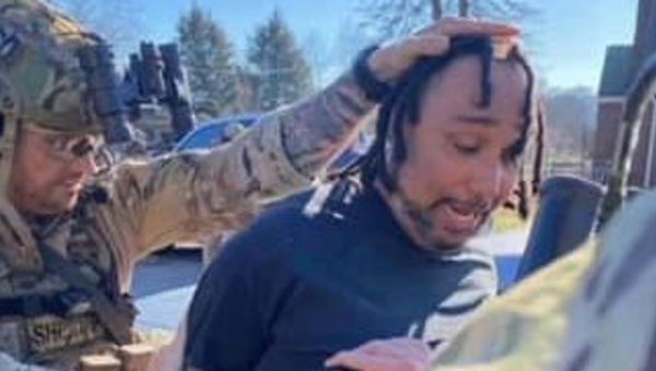 Man accused of killing Tennessee deputy caught in Knoxville
