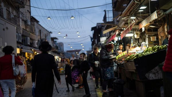 As the world waits for Israeli response to Iran, US lawmakers work to tackle foreign aid