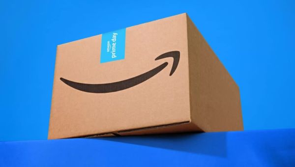 Amazon might might show tariff costs on product pages, and the White House is pissed