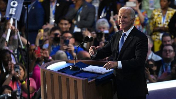 Biden dons Trump hat, jokes about his age and false rumors about Ohio pets during Pennsylvania trip